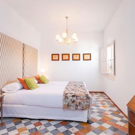 Genteel Home Campamento Sevilla Exterior foto
