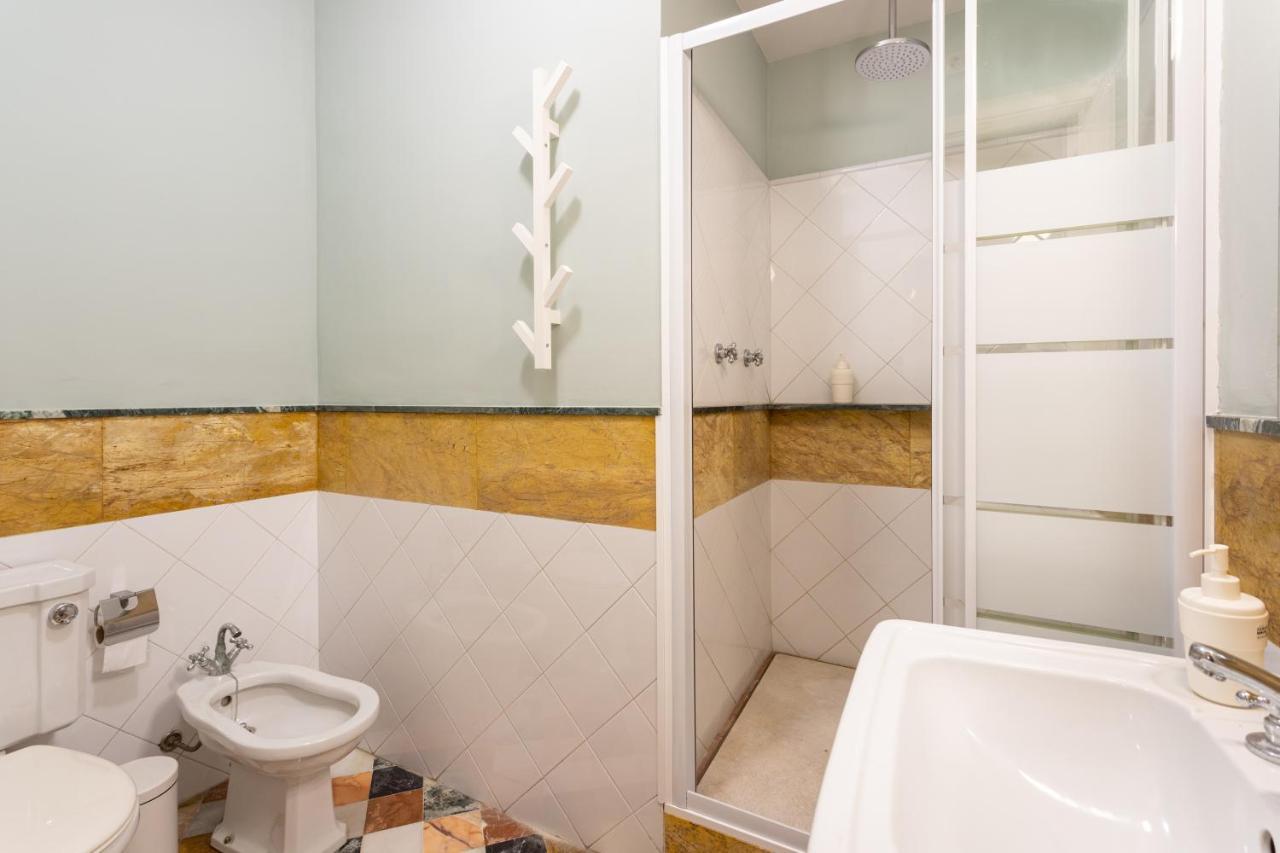 Genteel Home Campamento Sevilla Exterior foto